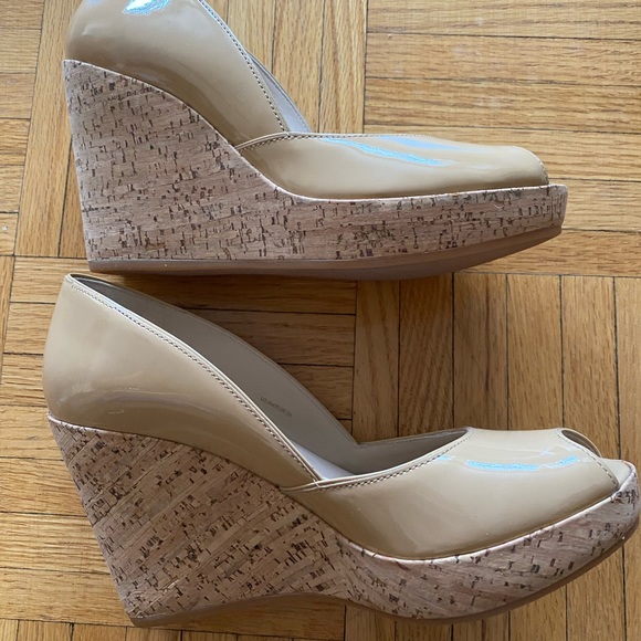 Via Spiga women's shoes wedge cork heel, peep toe beige size 6M/EUR 36 - Picture 3 of 4